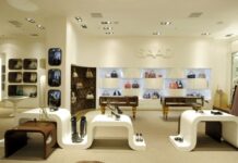 Retail Fashion Store Decorative Ideas