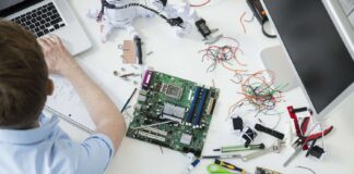 How to Create a Computer Repair Business
