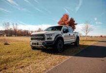 How to Choose the Right Used Truck for Your Business Needs
